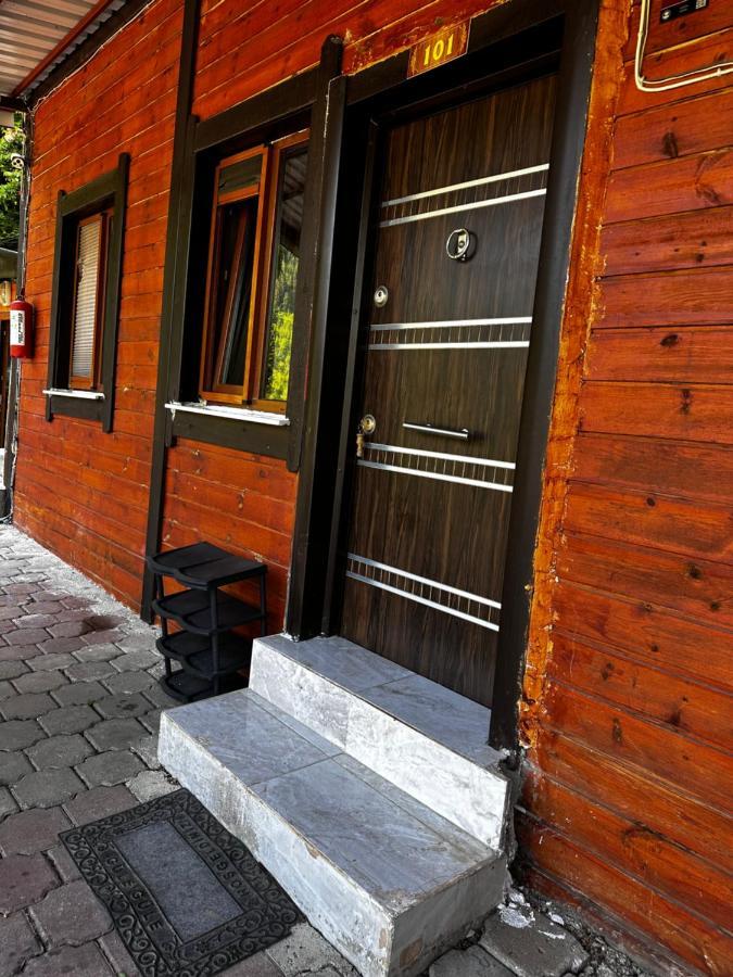 Maneviga Cafe & Apart Aparthotel Uzungöl Exterior photo